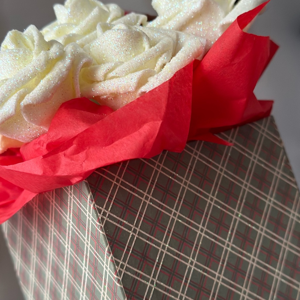 Elf Gift Box